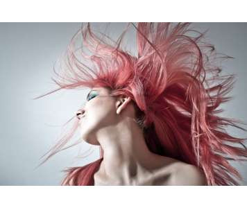 Догляд за фарбованим волоссям: сухість та ламкість - фото на Vitaminclub